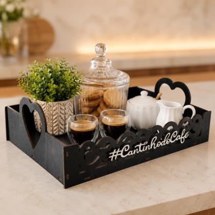 Bandeja MDF Preta Cantinho do Café Decorativa com Alça Coração Organizadora para Mesa Cozinha