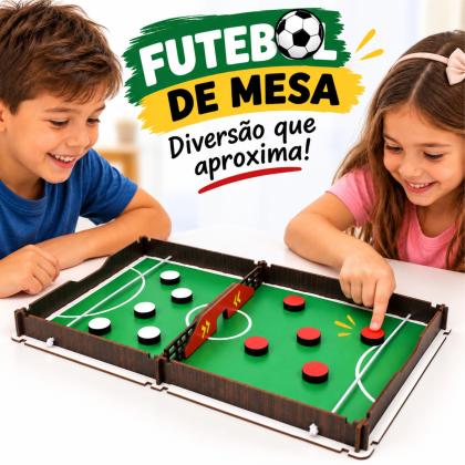 Jogo de Futebol de botão com elástico adesivado 24x41x3 cm