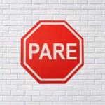 Placa de Trânsito Decorativa Parede Decoração Pare  MDF